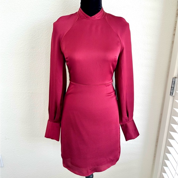 EXPRESS COCKTAIL DRESS - Picture 1 of 16